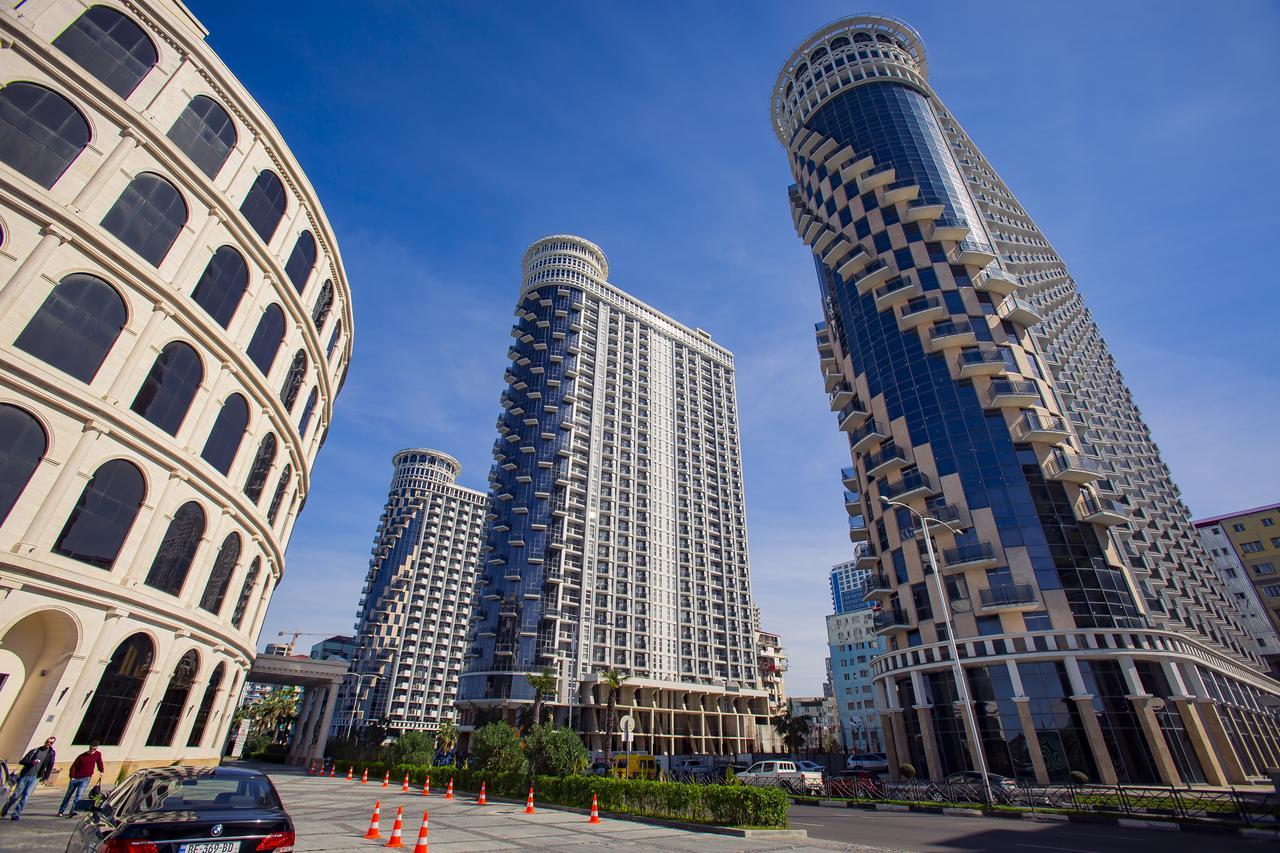 Viva Blue Batumi Aparthotel Exterior foto